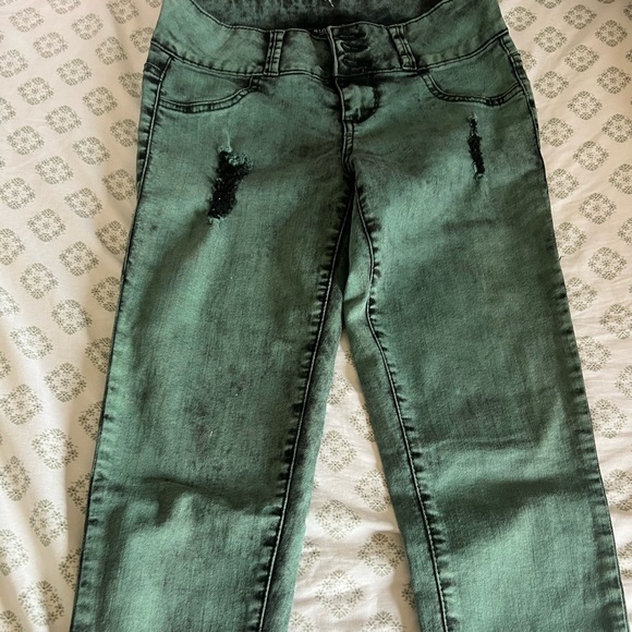 green ripped jeans - Picture 1 of 2